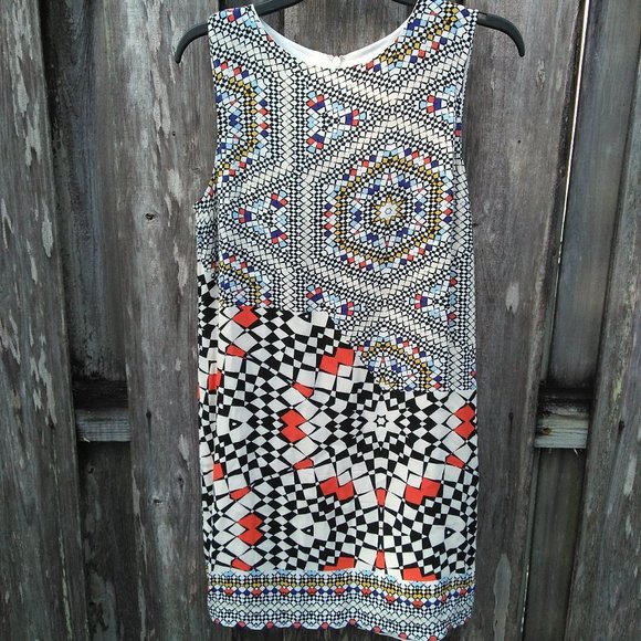WAREHOUSE – sleeveless mosaic dress – 8 - Picture 1 of 9